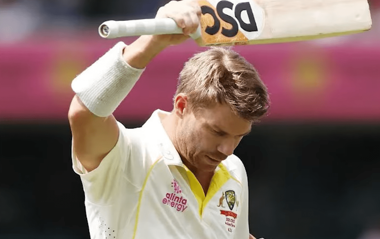 Warner concludes his dream farewell at the SCG 